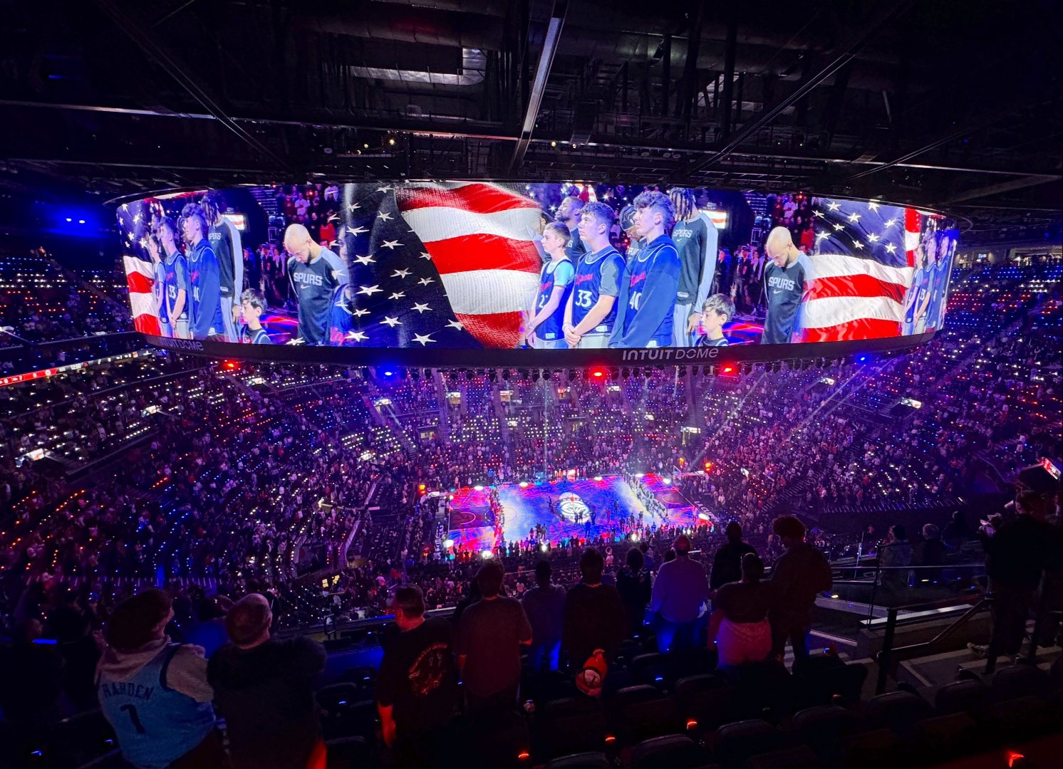 九游游戏-包含大坂直美重返赛场，比赛规则变更首场状态出色，巴黎圣日耳曼观众沸腾！比赛高潮迭起的词条