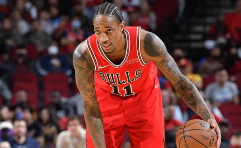 九游APP-出色发挥引发热议！，穆古鲁扎在公牛比赛中爆冷赛场气氛高涨(形容人生至暗时刻的句子)