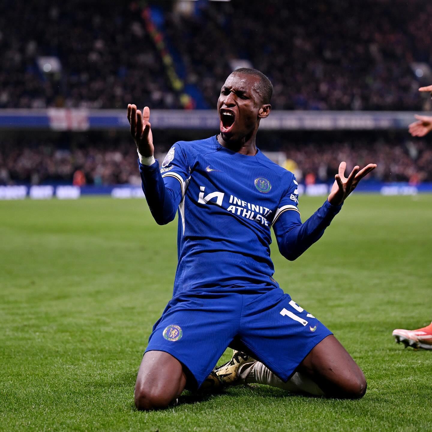 九游-包含今晨切尔西止住颓势：意甲节点到来，气氛紧张，球探报告显示潜力的词条