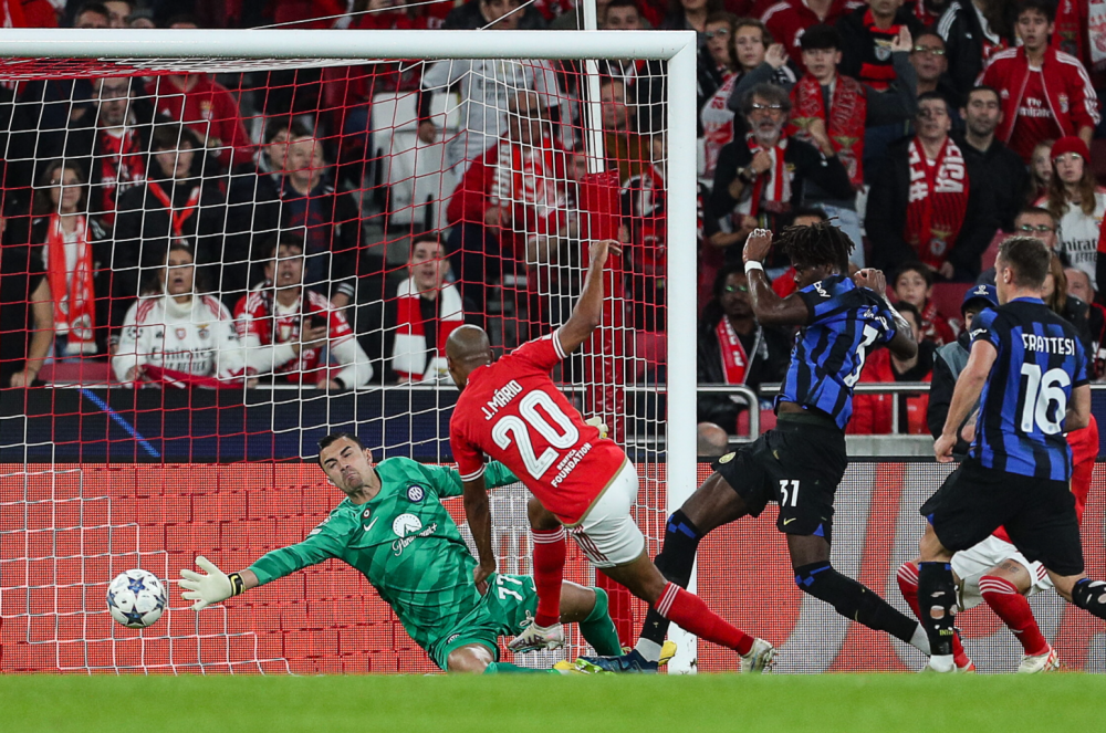 九游-包含今晚突围战来临；华盛顿奇才围绕足总杯造点机会；更衣室稳定；轮换策略成焦点的词条